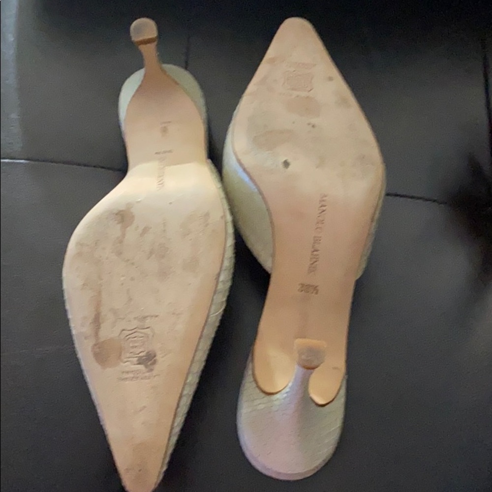Used - Picture 2 of 3